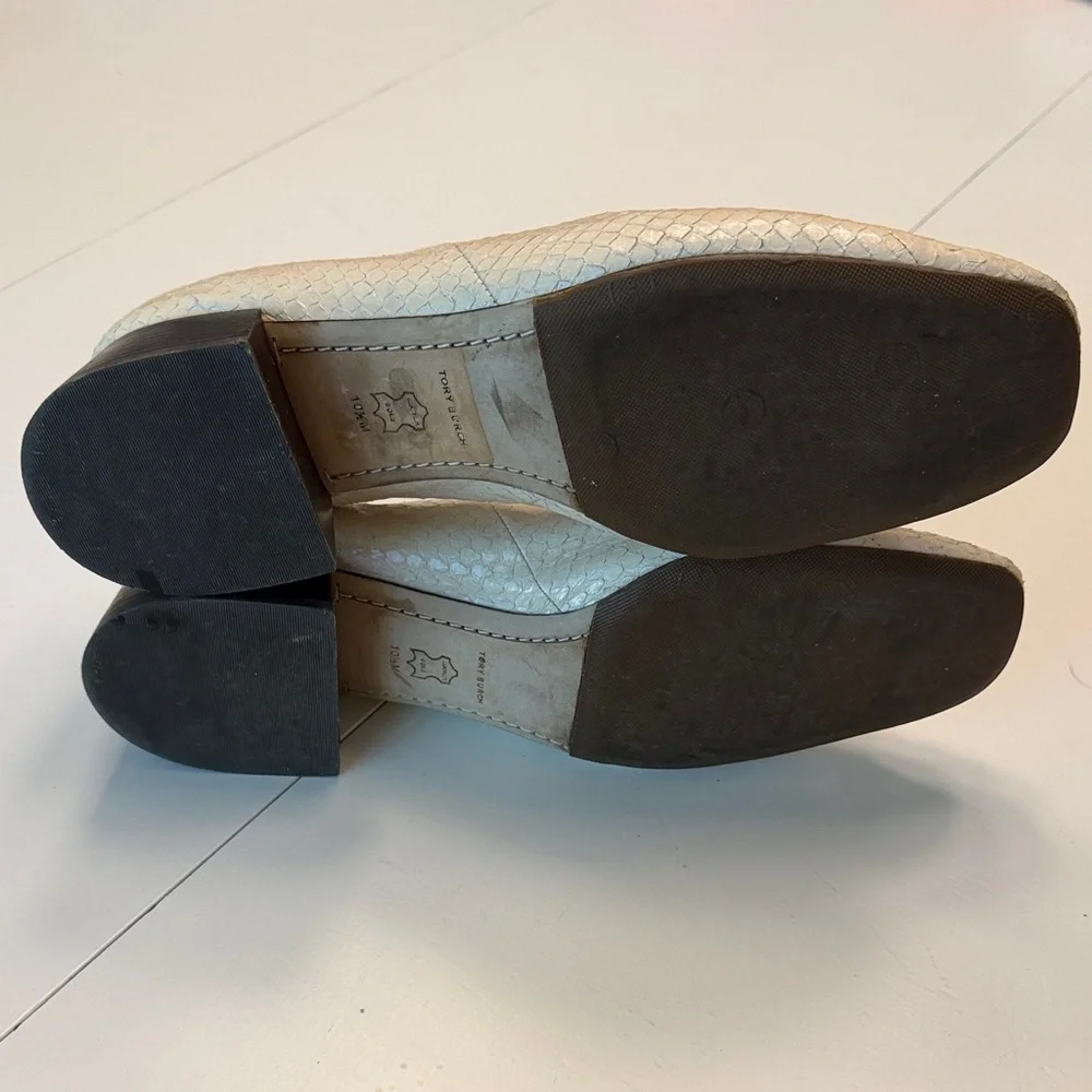 Tory Burch Georgia Pump Croc Embossed Cream size 10.5